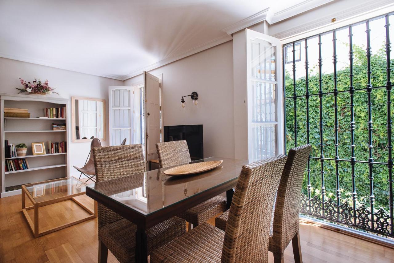 Vidrio Suite Apartment Siviglia Esterno foto