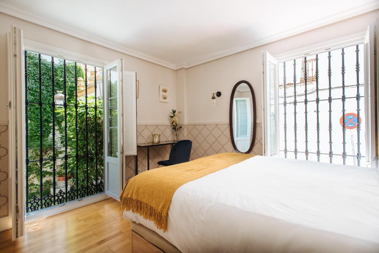 Vidrio Suite Apartment Siviglia Esterno foto